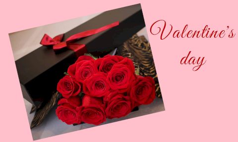 What gift for girlfriend on Valentine's day right her most?