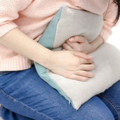 Xoa dịu nổi đau bụng trong những "Ngày đèn đỏ" của nữ giới