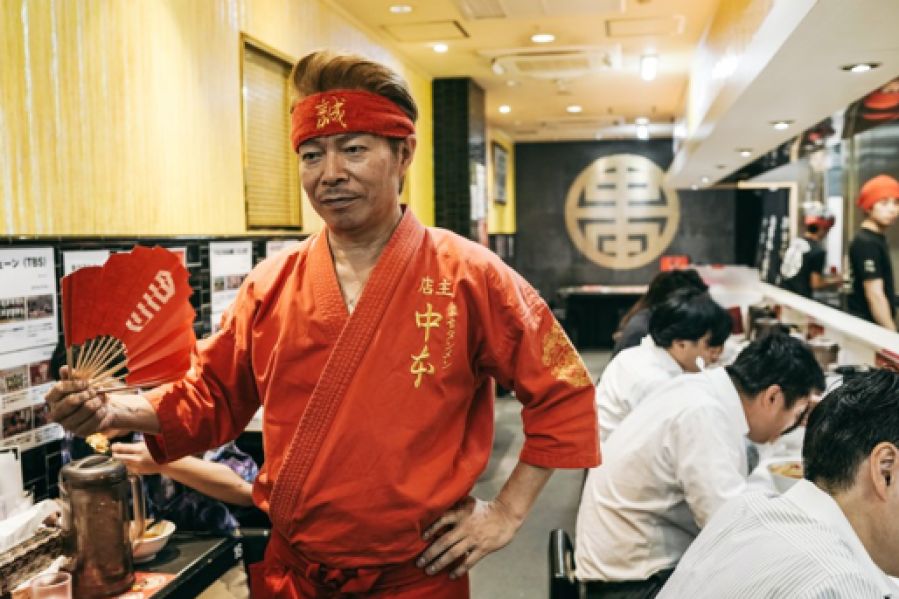 Món mì cay nhất Tokyo khiến thực khách vừa ăn vừa khóc