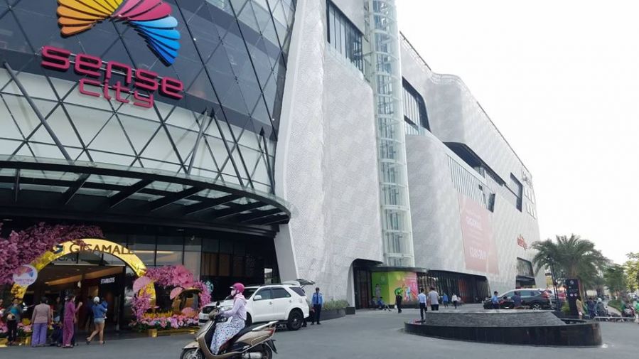 Kh&aacute;m ph&aacute; TTTM Gigamall của người Việt