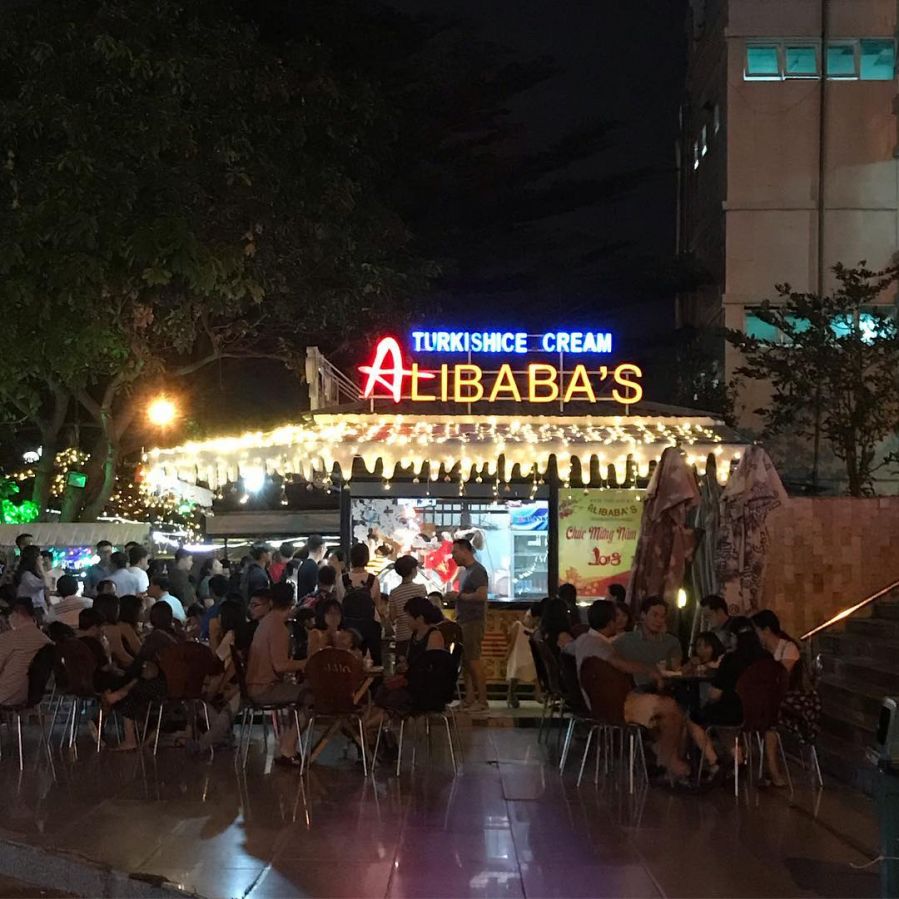 Những món ăn vặt bạn không thể bỏ qua nếu “ĐÃ LỠ” đến Vũng Tàu