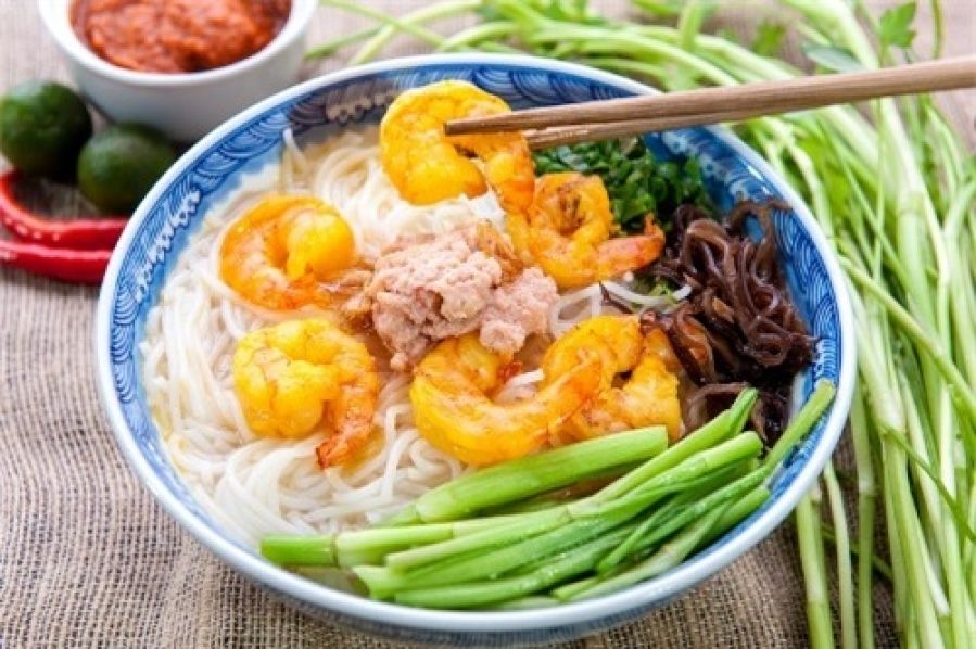 ĐIỂM DANH NHỮNG MÓN BÚN “DANH BẤT HƯ TRUYỀN”