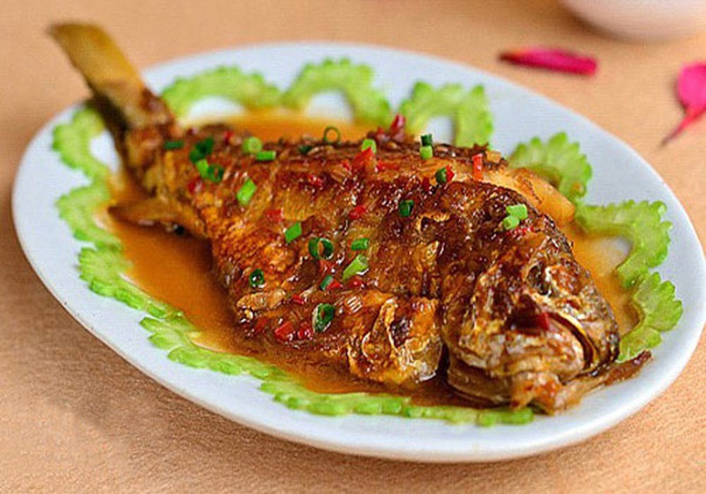 Cá sốt tương đậu chiên giòn