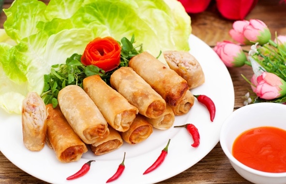 Chả giò cuốn khoai môn