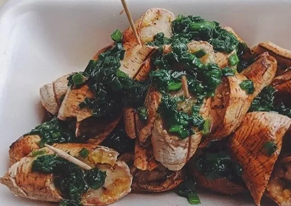 ベンチェー名物の焼きバナナ