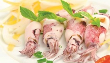 Steamed squid with ginger