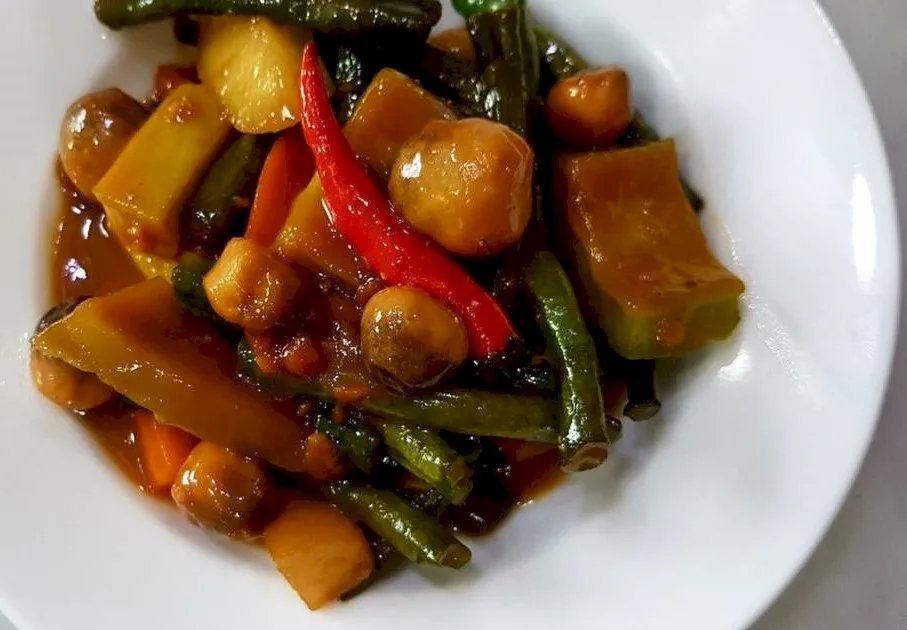 精進の日の野菜の煮物