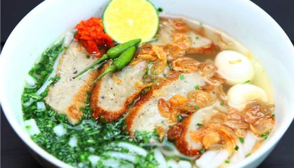 Bánh canh chả cá nguyên vị Nha Trang