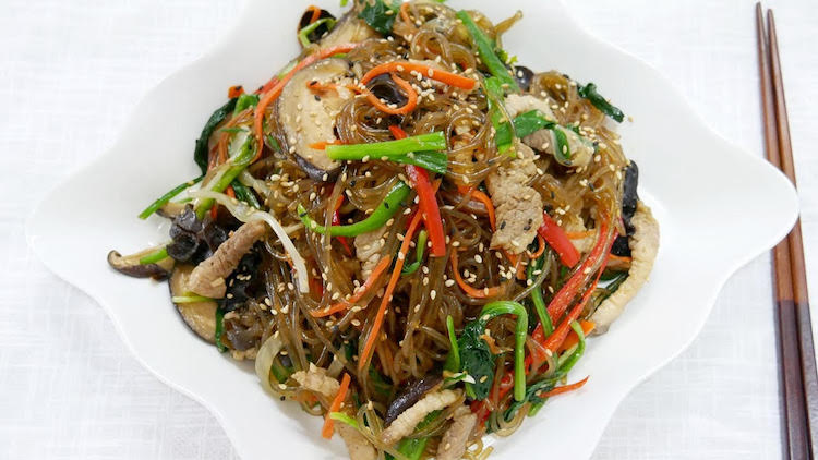 Miến trộn Hàn Quốc - Nổi tiếng phim Hàn