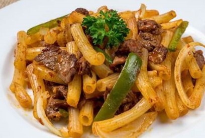 Nui xào bò