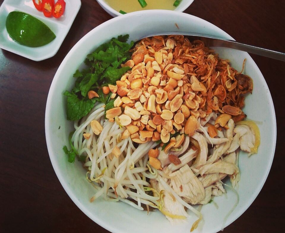 Miến trộn gà xé