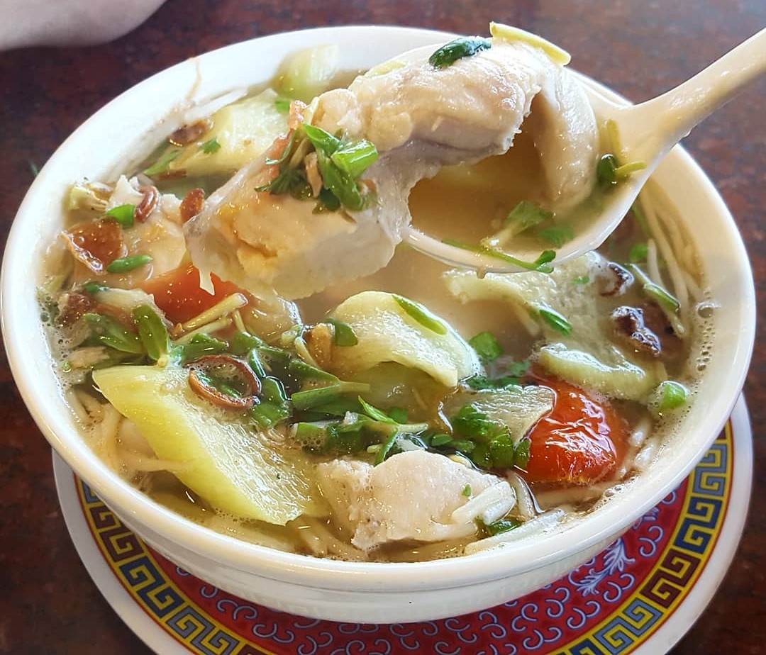 Sour tilapia sour soup
