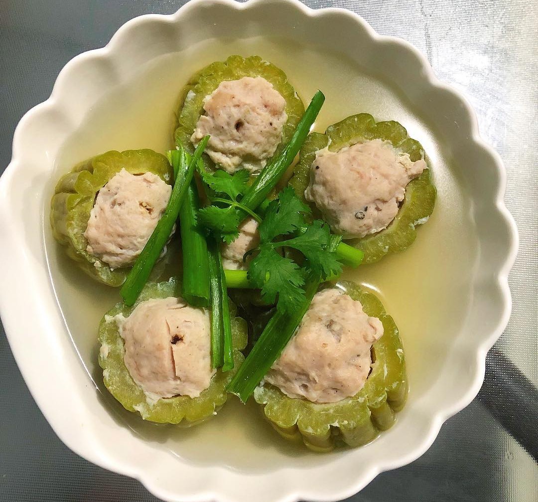 Canh khổ qua nhồi thịt băm