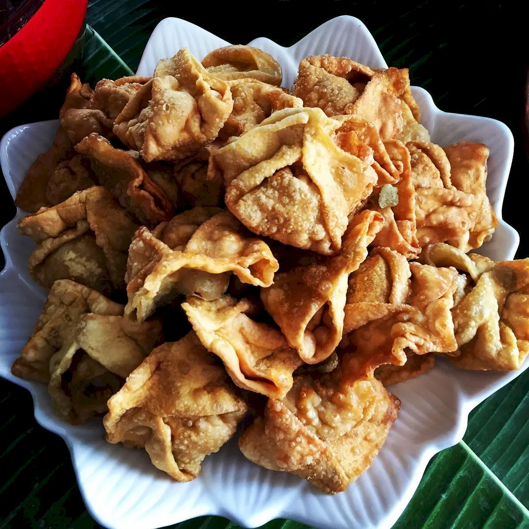 ひと味違うチーズ入り揚げワンタン