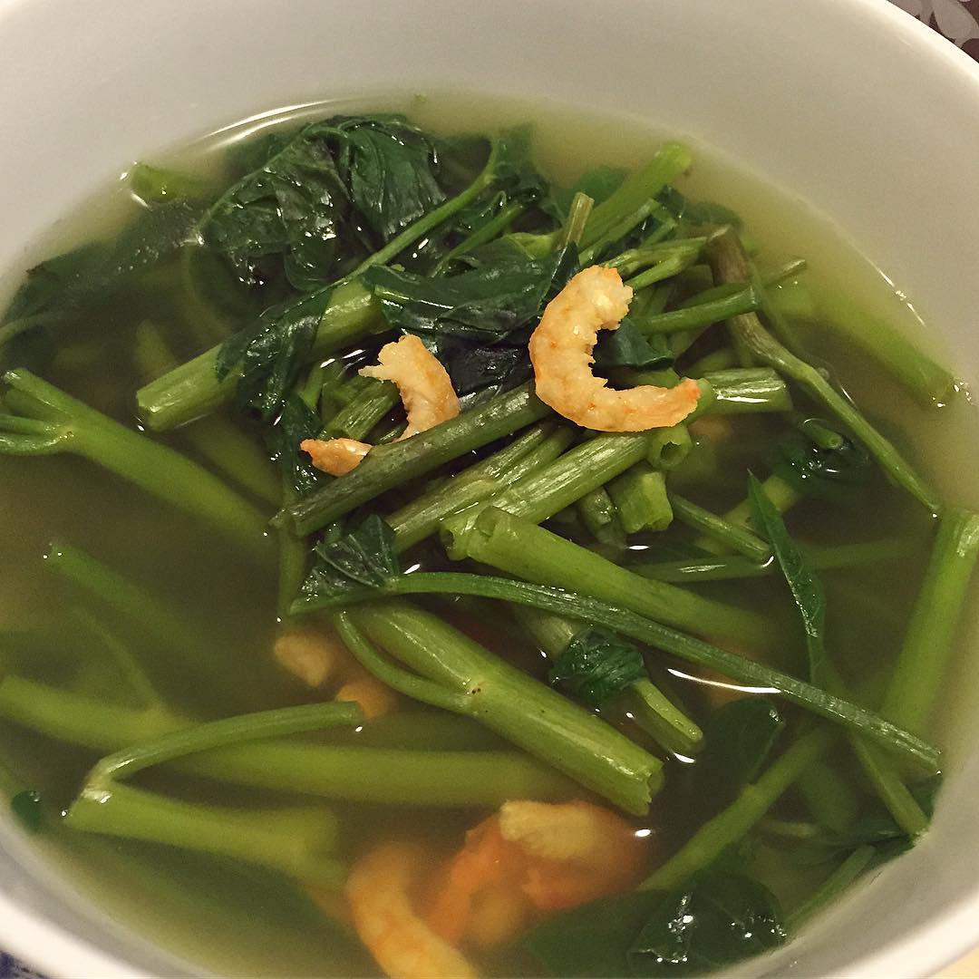 Canh rau muống tôm khô