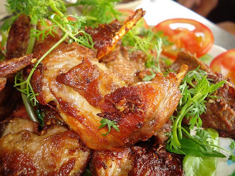 Chuột chiên sả ớt