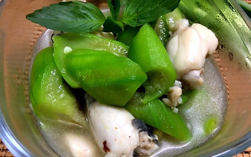 Ếch xào mướp hương