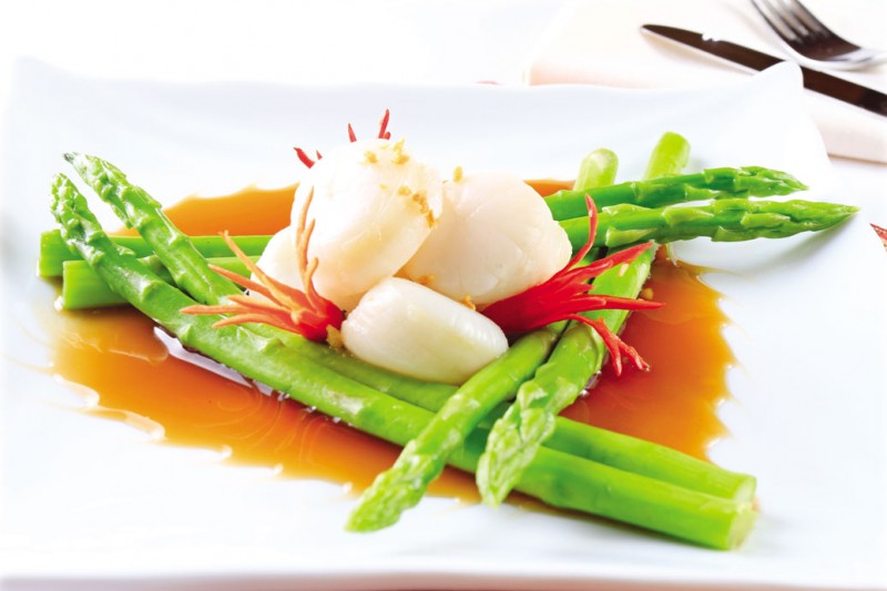 Sò điệp sốt măng tây