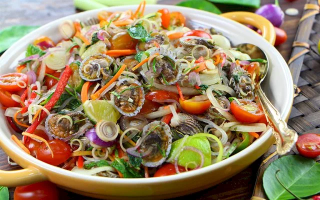 Gỏi sò huyết
