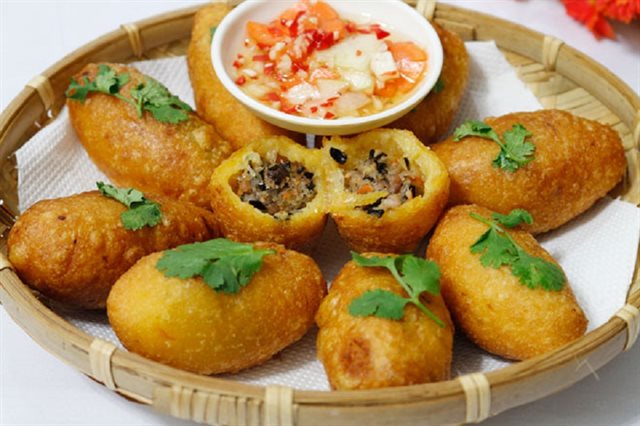 Bánh rán mặn giòn béo thơm ngon
