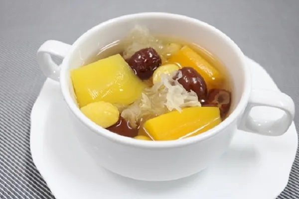 パパイヤとなつめの蒸しデザート