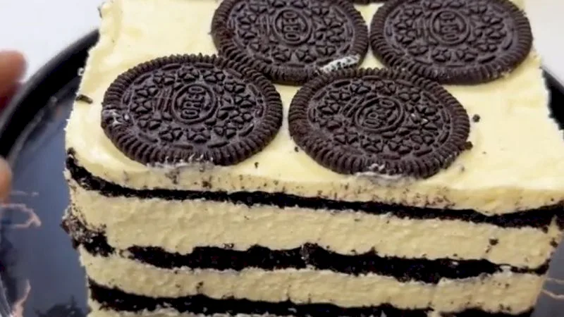 材料3つで簡単！濃厚オレオケーキ