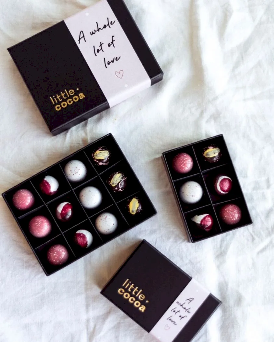 What to Give Your Girlfriend for Valentine's Day: Gifts She'll Love