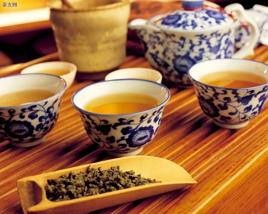 ĐẶC SẢN XỨ HUẾ