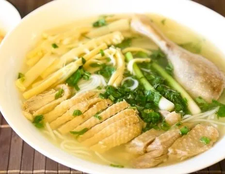 Bún măng vịt đậm đà