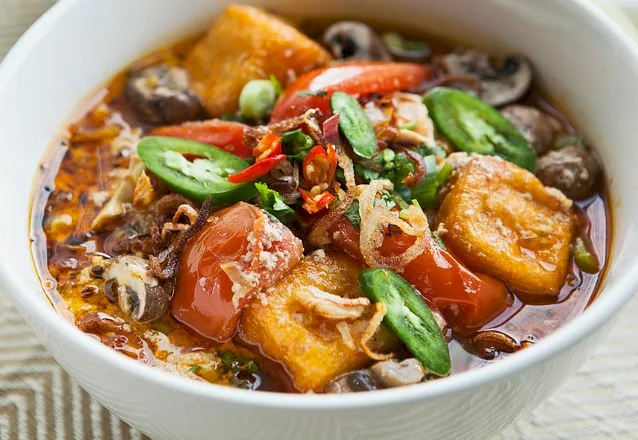 Vegetarian Bun Rieu for the New Year