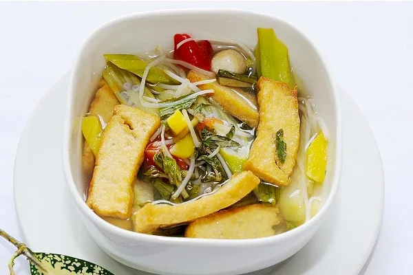Canh chua chay nấm