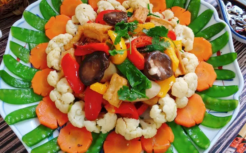 Tàu hủ xào chay sắc màu