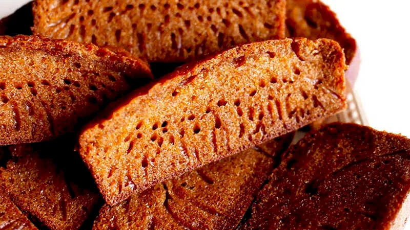 Soft, Chewy Baked Palm Sugar Honeycomb Cake (Banh Bo Nuong)